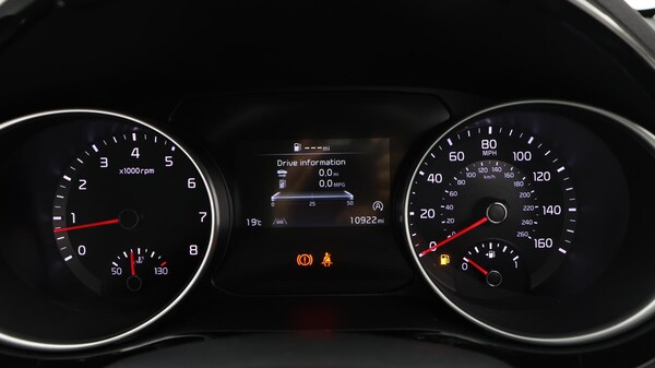 Used Kia XCeed 2023 for sale - 76151339: Photo 11