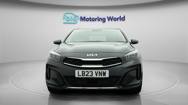 Used Kia XCeed 2023 for sale - 76151339: Photo 3
