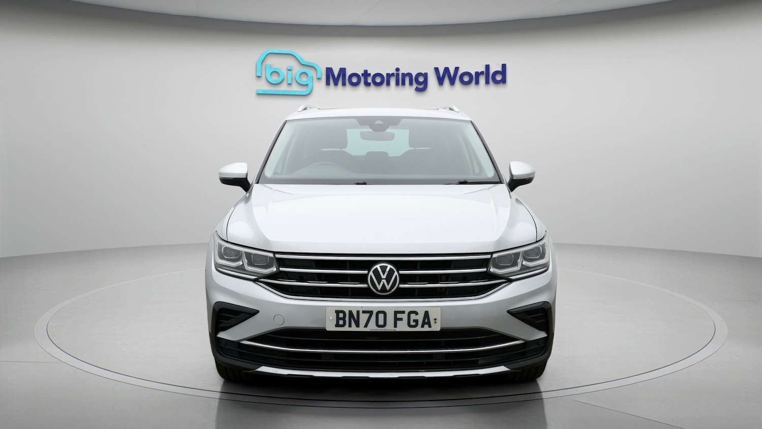 Used Volkswagen Tiguan 2020 for sale - 77744226: Photo 2