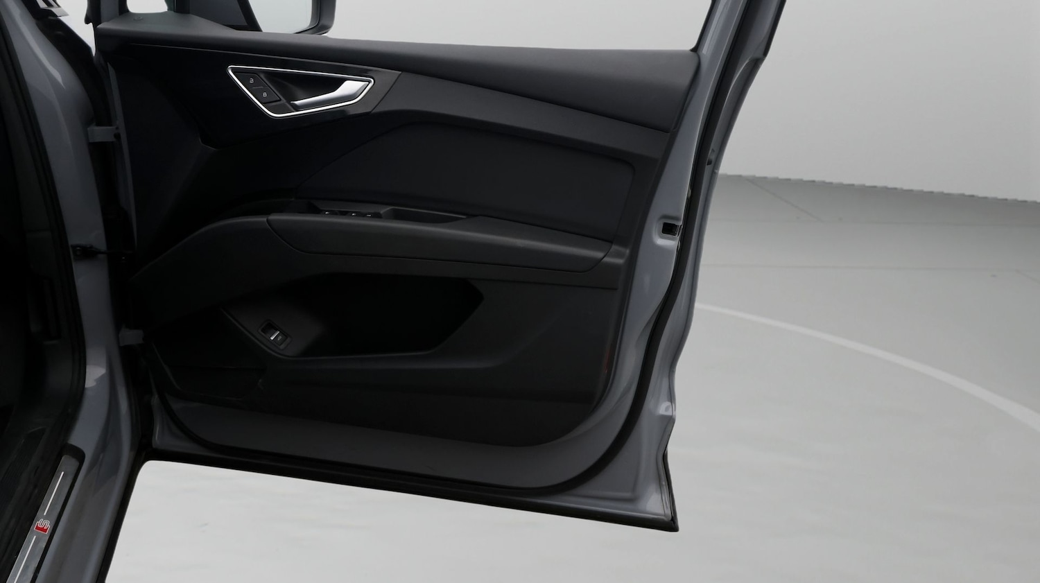 Used Audi Q4 e-tron 2023 for sale - 77118083: Photo 15