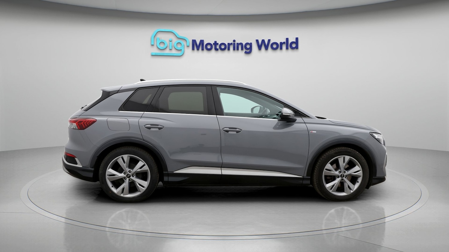 Used Audi Q4 e-tron 2023 for sale - 77118083: Photo 8