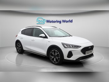 Used Ford Focus 2022 for sale - 76001155: Photo 2