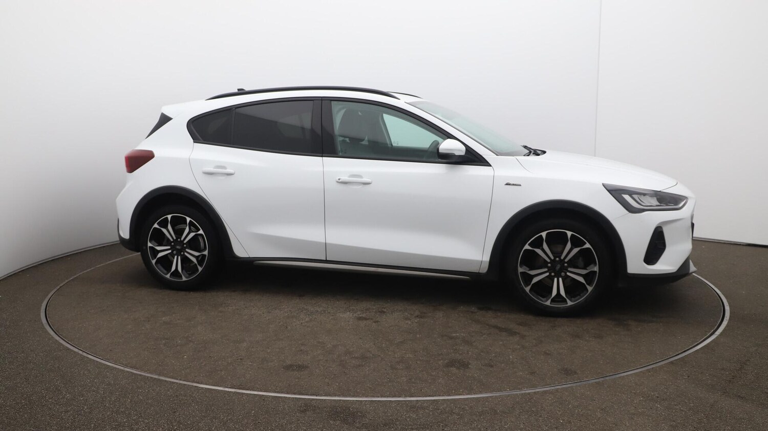 Used Ford Focus 2022 for sale - 76001155: Photo 48
