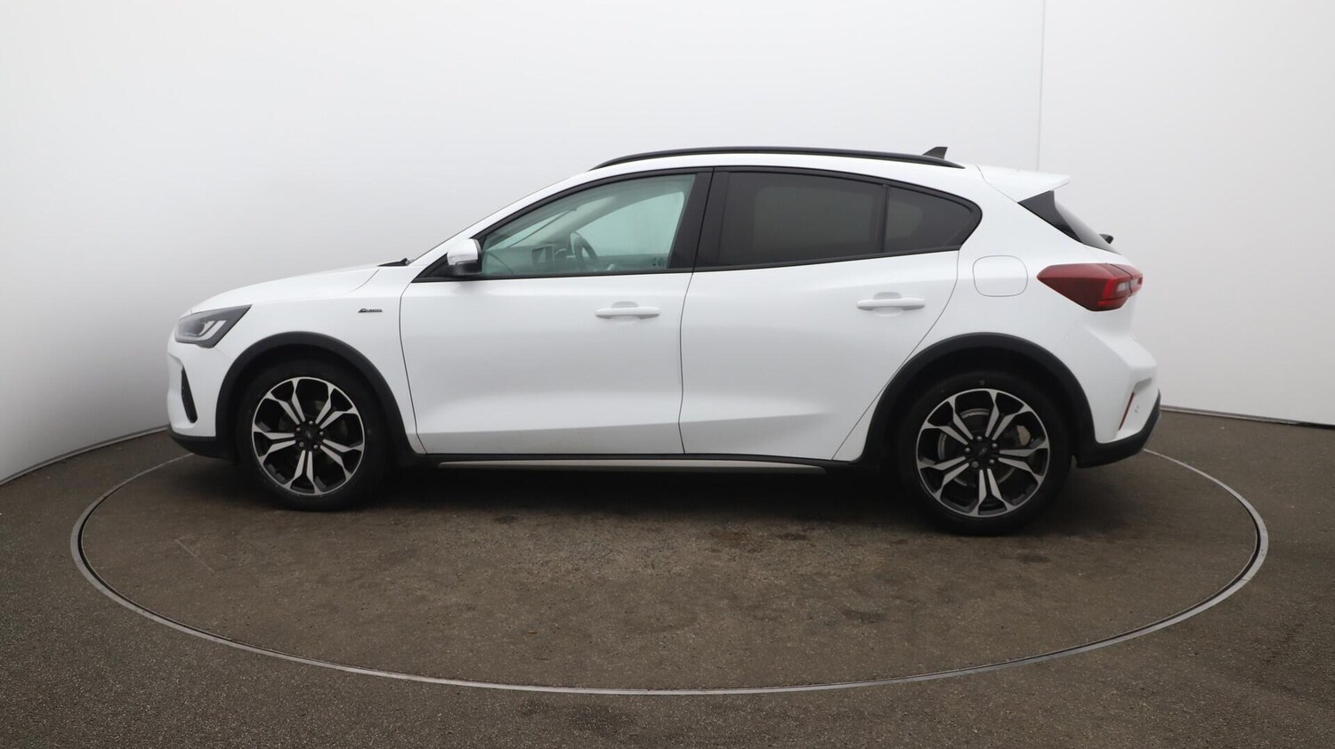 Used Ford Focus 2022 for sale - 76001155: Photo 64