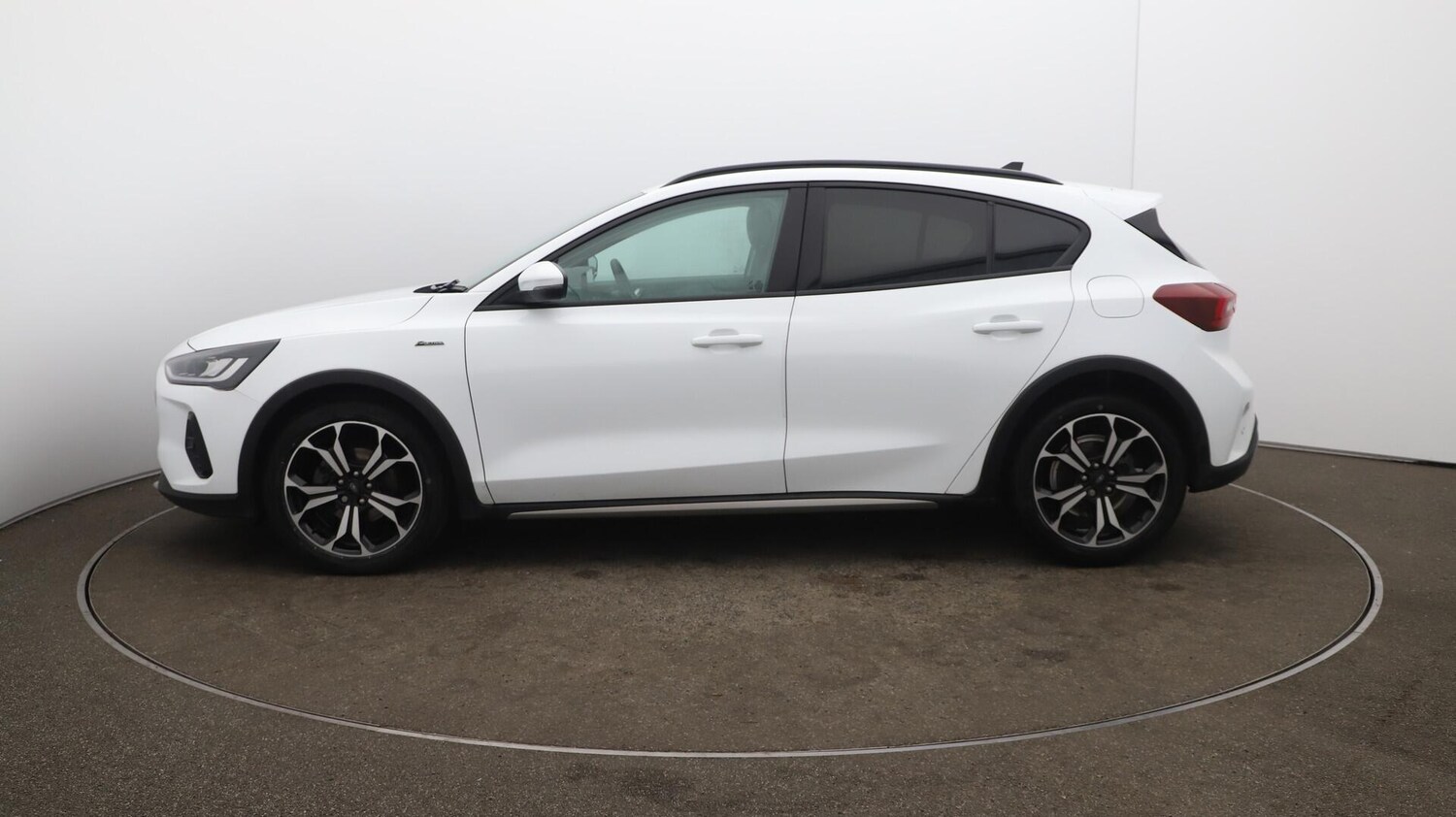 Used Ford Focus 2022 for sale - 76001155: Photo 65