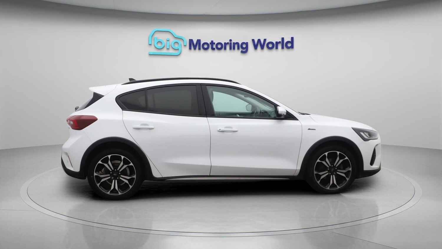 Used Ford Focus 2022 for sale - 76001155: Photo 9