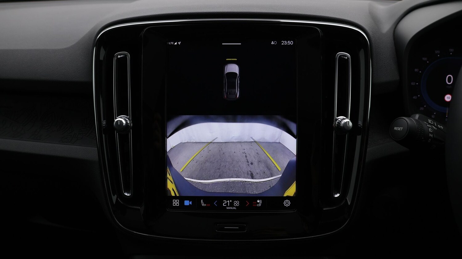 Used Volvo C40 2023 for sale - 77207265: Photo 25