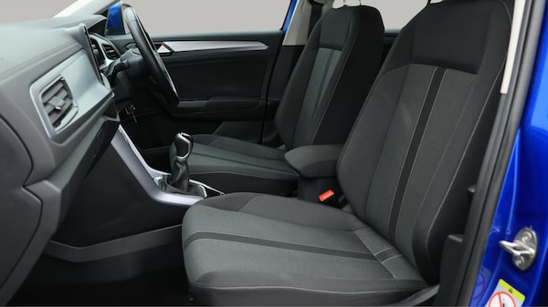 Used Volkswagen T-Roc 2022 for sale - 75976989: Photo 15