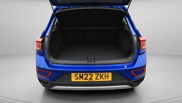 Used Volkswagen T-Roc 2022 for sale - 75976989: Photo 18