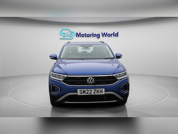 Used Volkswagen T-Roc 2022 for sale - 75976989: Photo 3