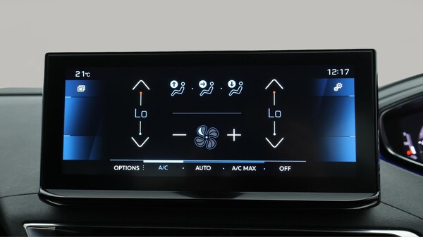 Used Peugeot 3008 2021 for sale - 75519618: Photo 17