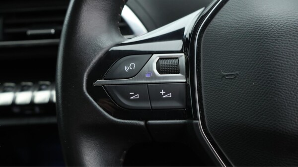 Used Peugeot 3008 2021 for sale - 75519618: Photo 41