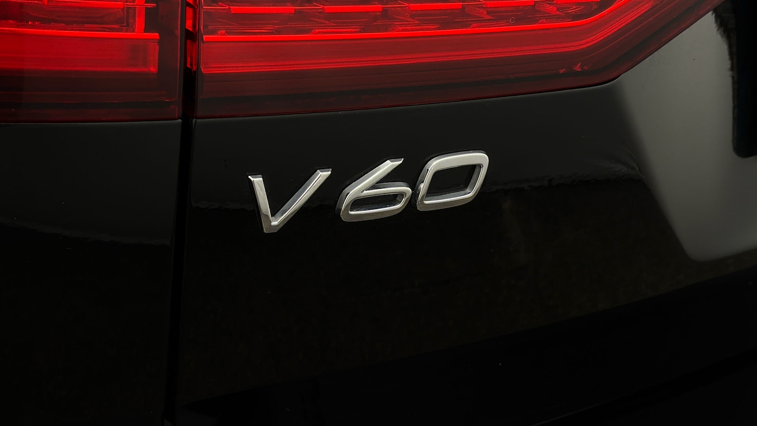 Used Volvo V60 2021 for sale - 77968460: Photo 21