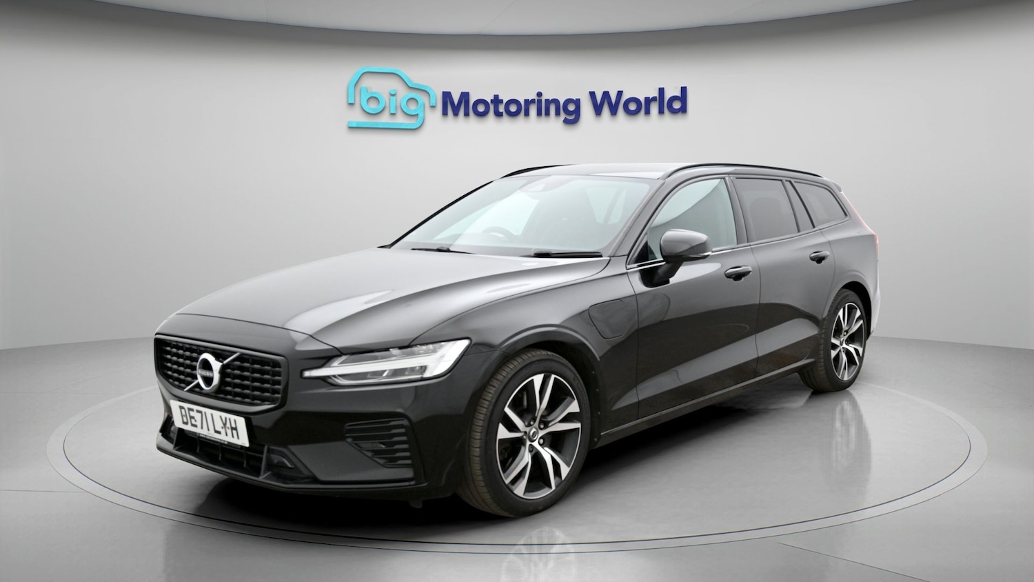 Used Volvo V60 2021 for sale - 77968460: Photo 3