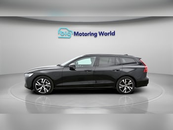 Used Volvo V60 2021 for sale - 77968460: Photo