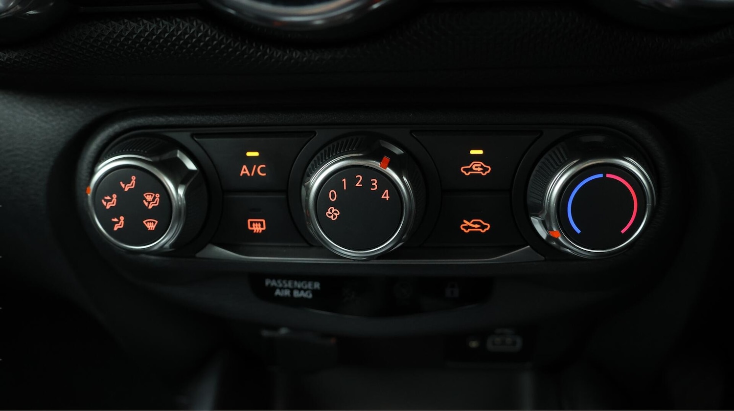 Used Nissan Juke 2023 for sale - 76701101: Photo 13