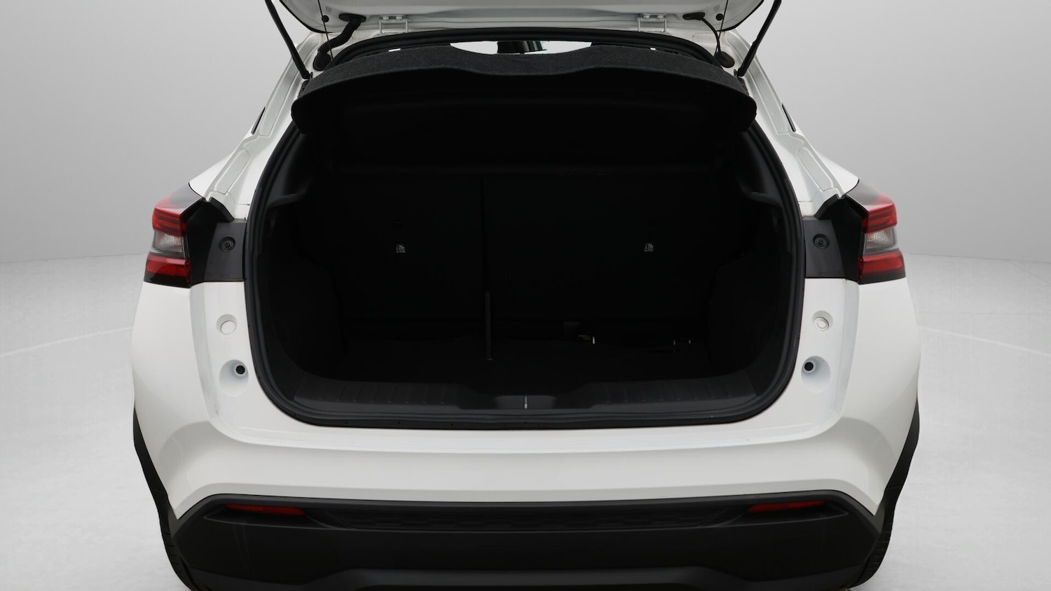 Used Nissan Juke 2023 for sale - 76701101: Photo 18