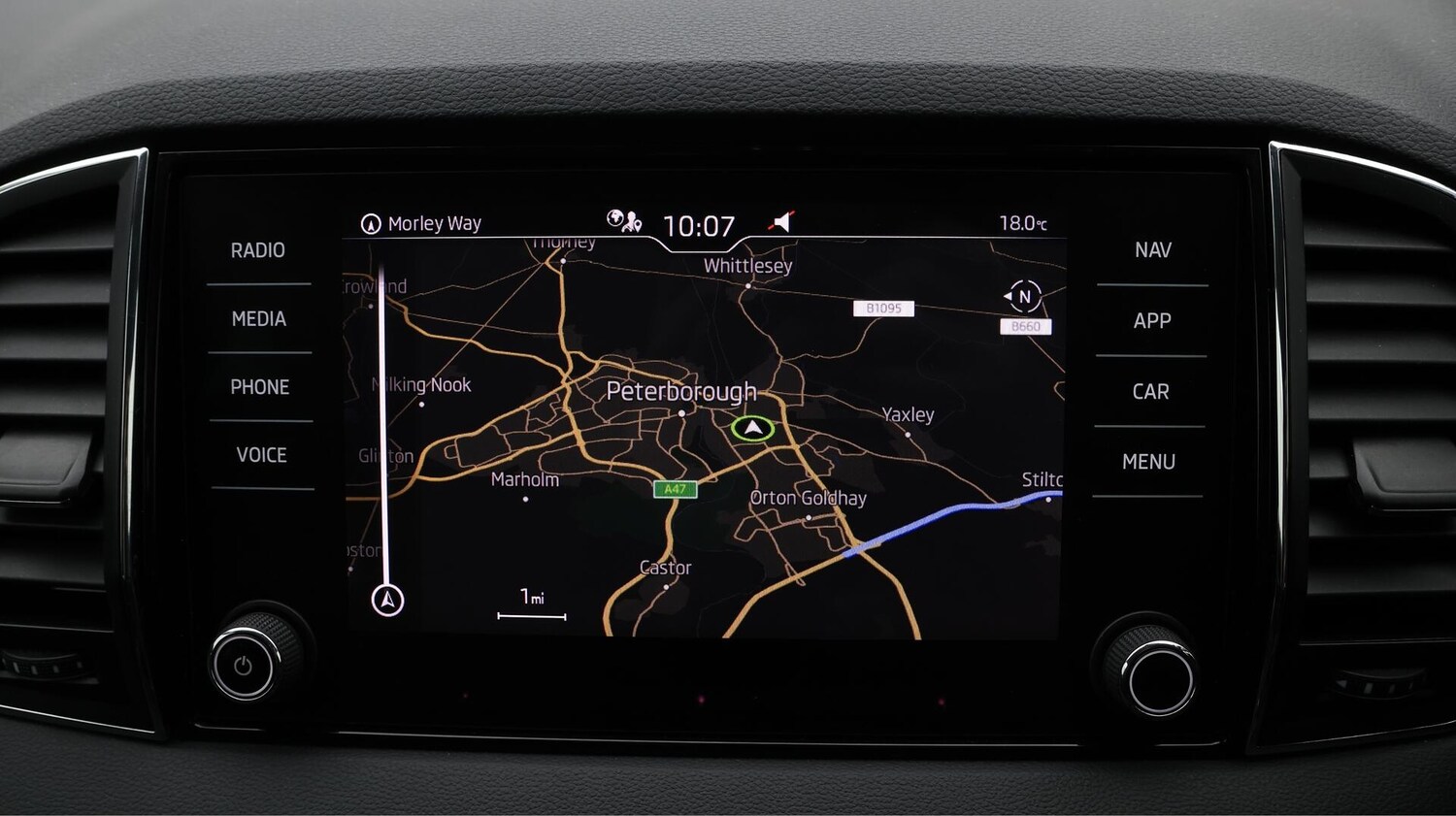 Used Skoda Karoq 2023 for sale - 76456904: Photo 12