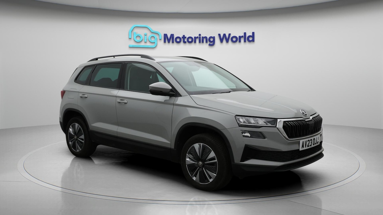 Used Skoda Karoq 2023 for sale - 76456904: Photo 2