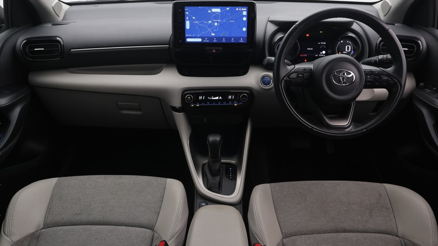 Used Toyota Yaris for sale - 77220965: Photo 13