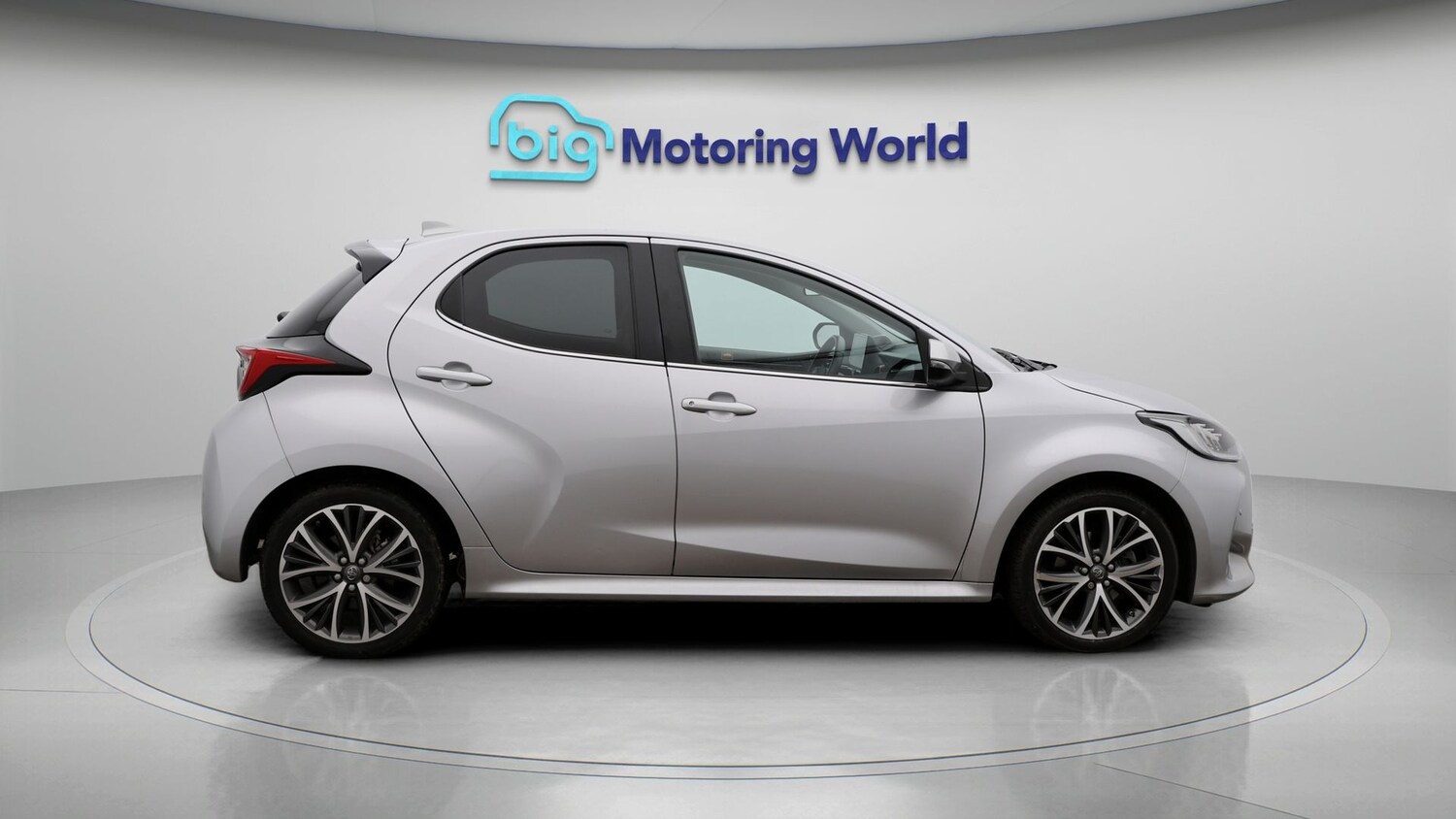 Used Toyota Yaris for sale - 77220965: Photo 8