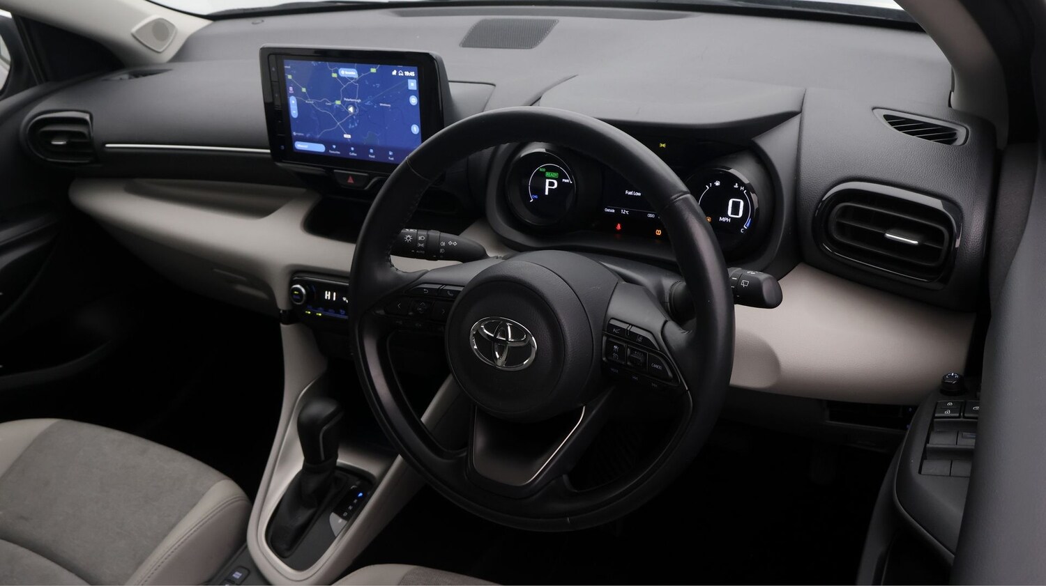 Used Toyota Yaris for sale - 77220965: Photo 9