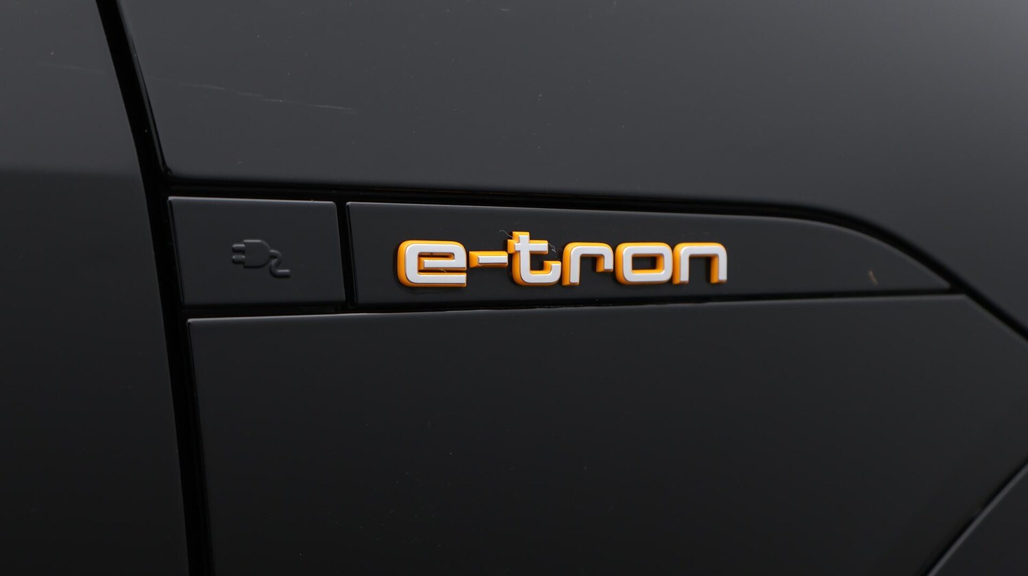 Used Audi e-tron 2021 for sale - 76094638: Photo 24