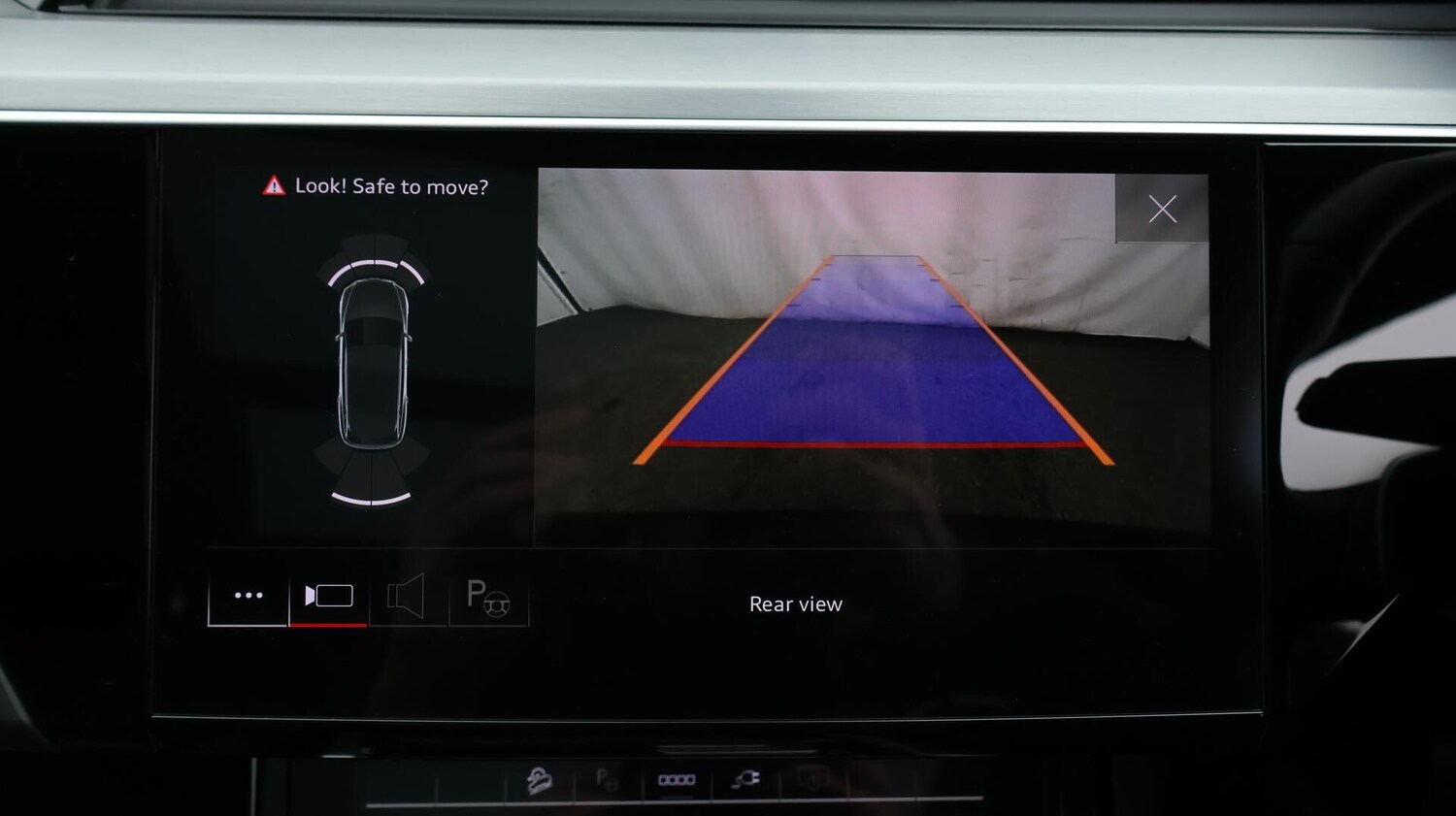 Used Audi e-tron 2021 for sale - 76094638: Photo 26
