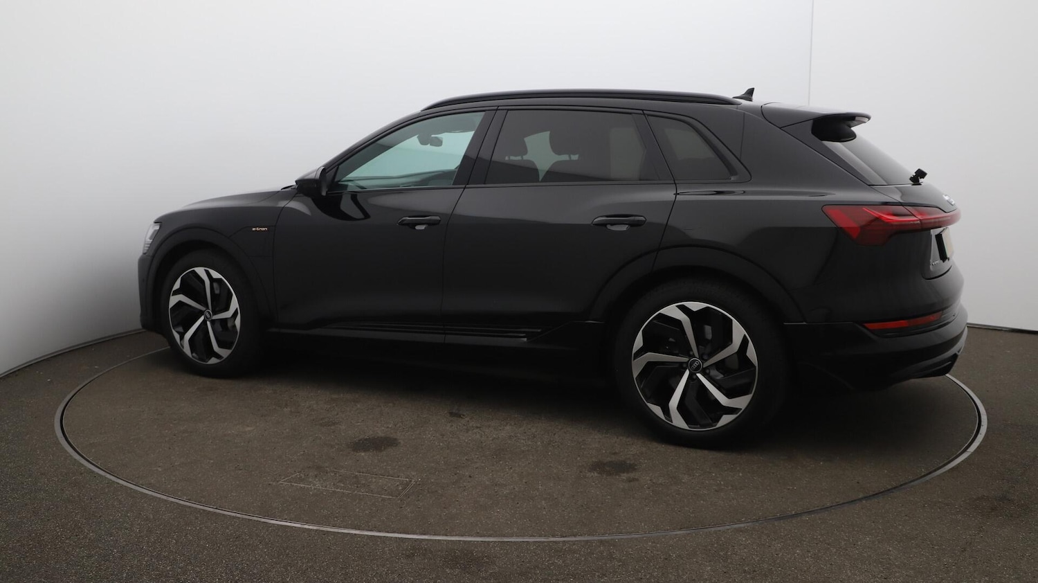 Used Audi e-tron 2021 for sale - 76094638: Photo 49