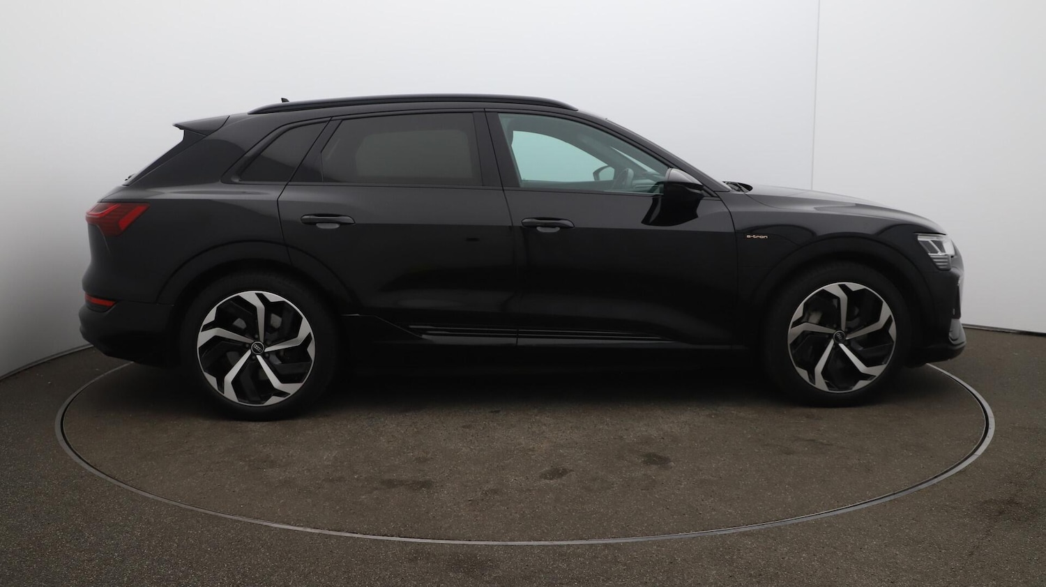 Used Audi e-tron 2021 for sale - 76094638: Photo 52