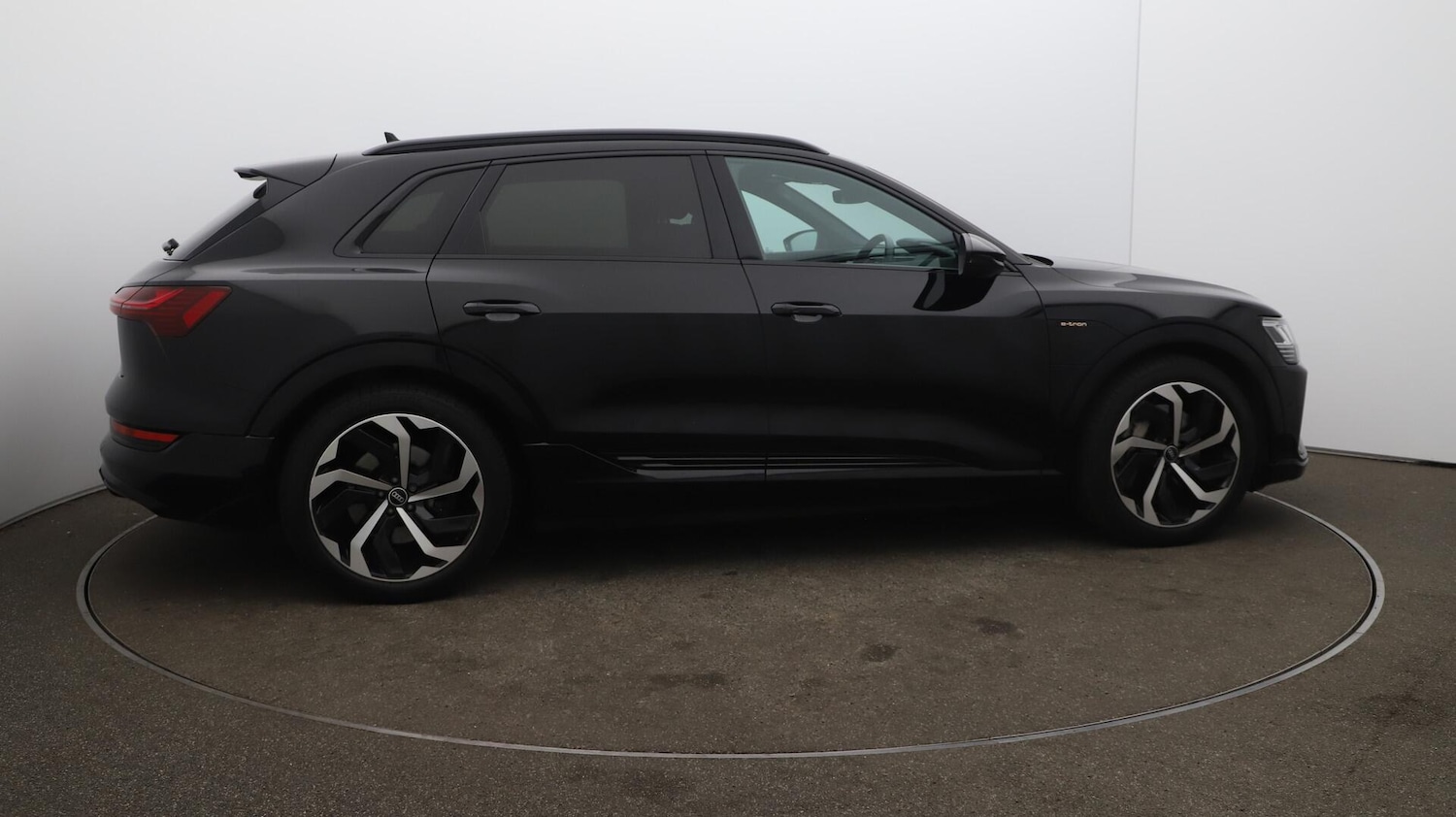 Used Audi e-tron 2021 for sale - 76094638: Photo 53