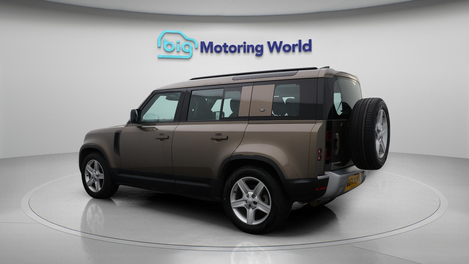 Used Land Rover Defender 2021 for sale - 76441117: Photo 6