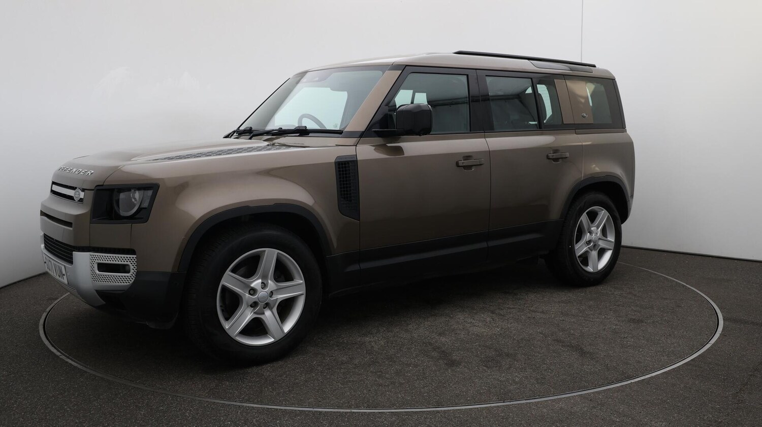 Used Land Rover Defender 2021 for sale - 76441117: Photo 69