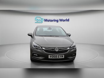 Used Vauxhall Astra 2018 for sale - 76498957: Photo