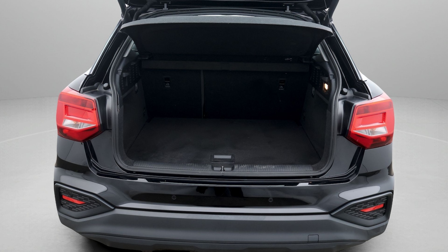 Used Audi Q2 for sale - 77190349: Photo 17