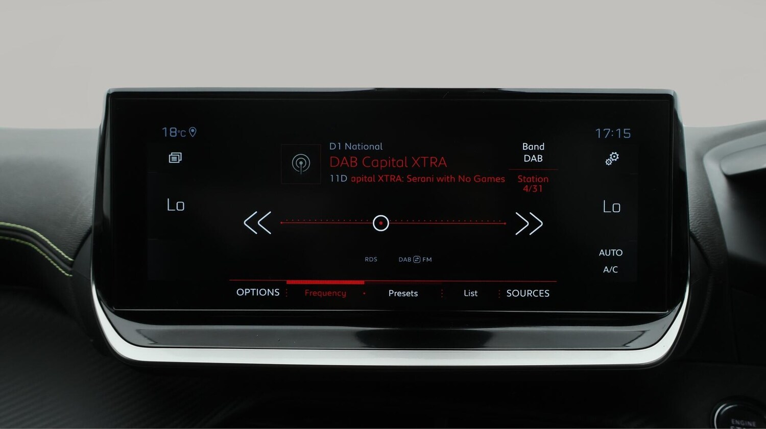 Used Peugeot 2008 2023 for sale - 76109176: Photo 12