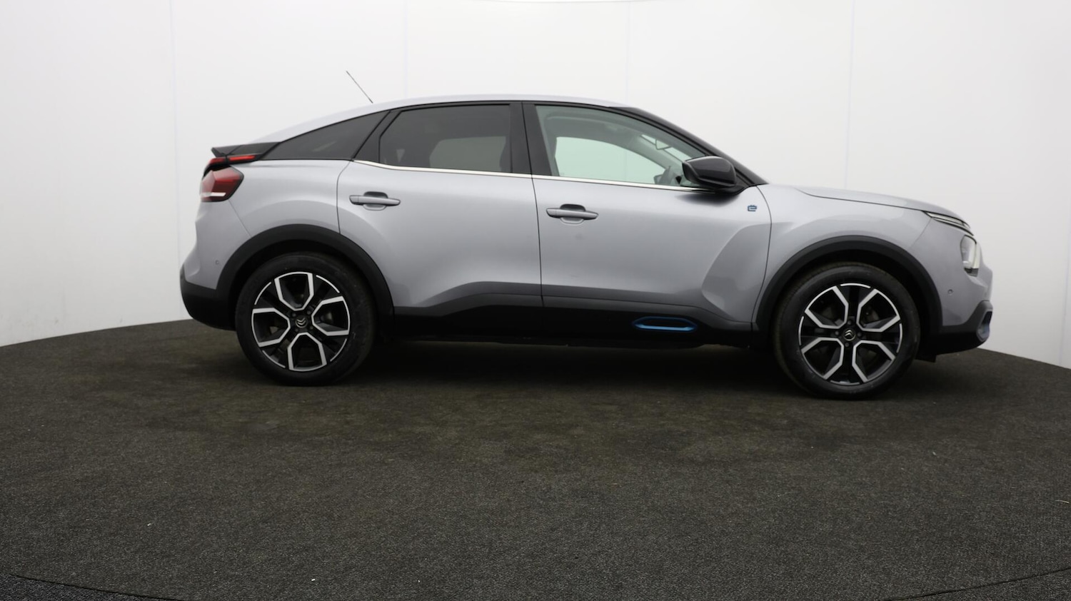 Used Citroen e-C4 for sale - 76728572: Photo 44