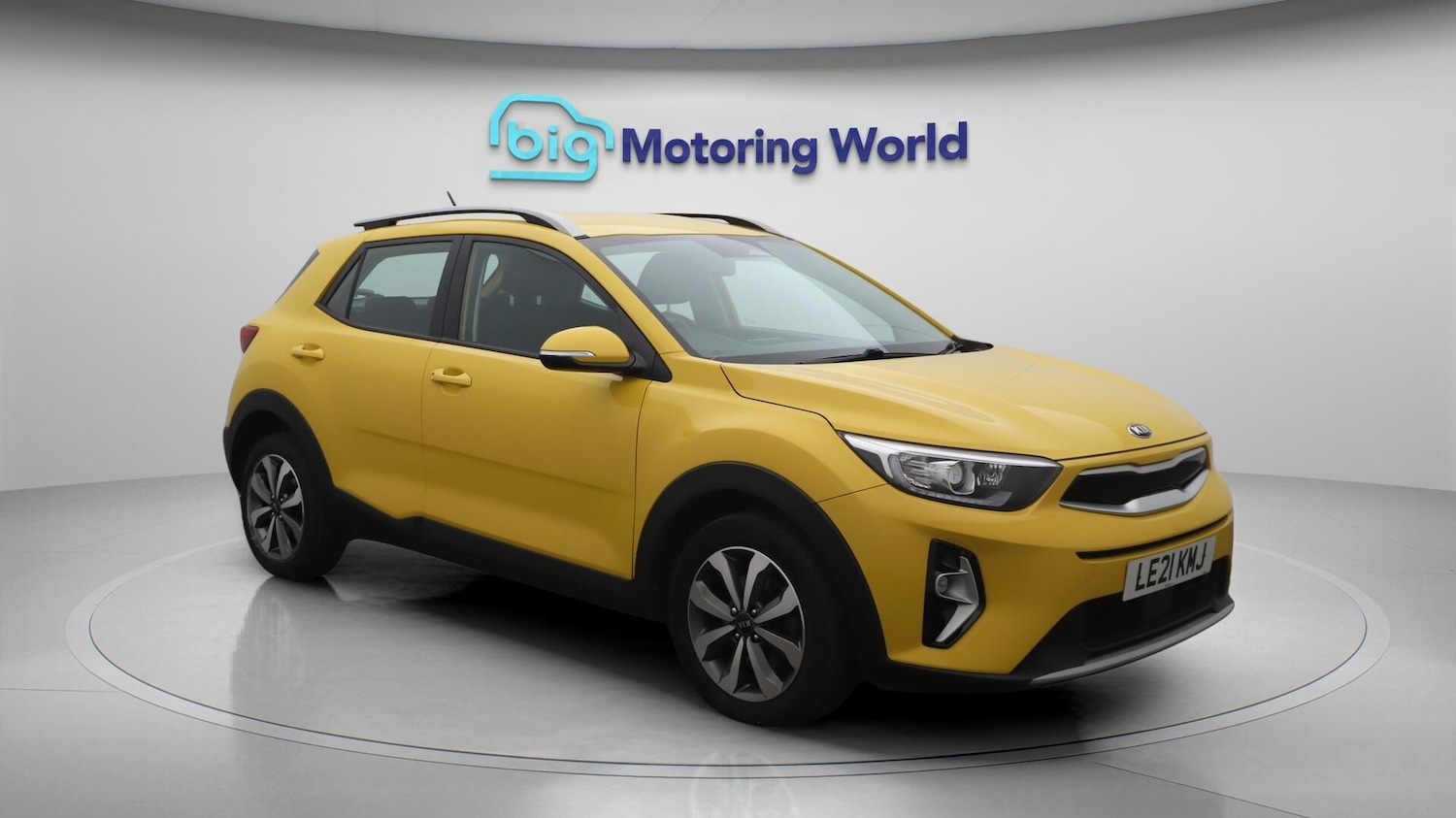 Used Kia Stonic 2021 for sale - 76095112: Photo 2