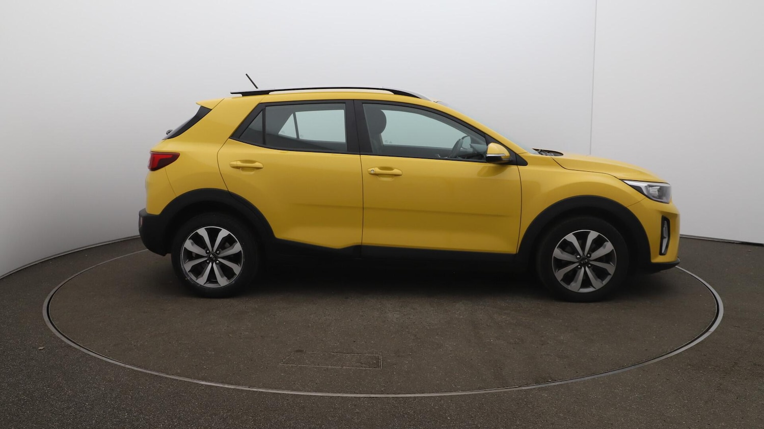 Used Kia Stonic 2021 for sale - 76095112: Photo 48