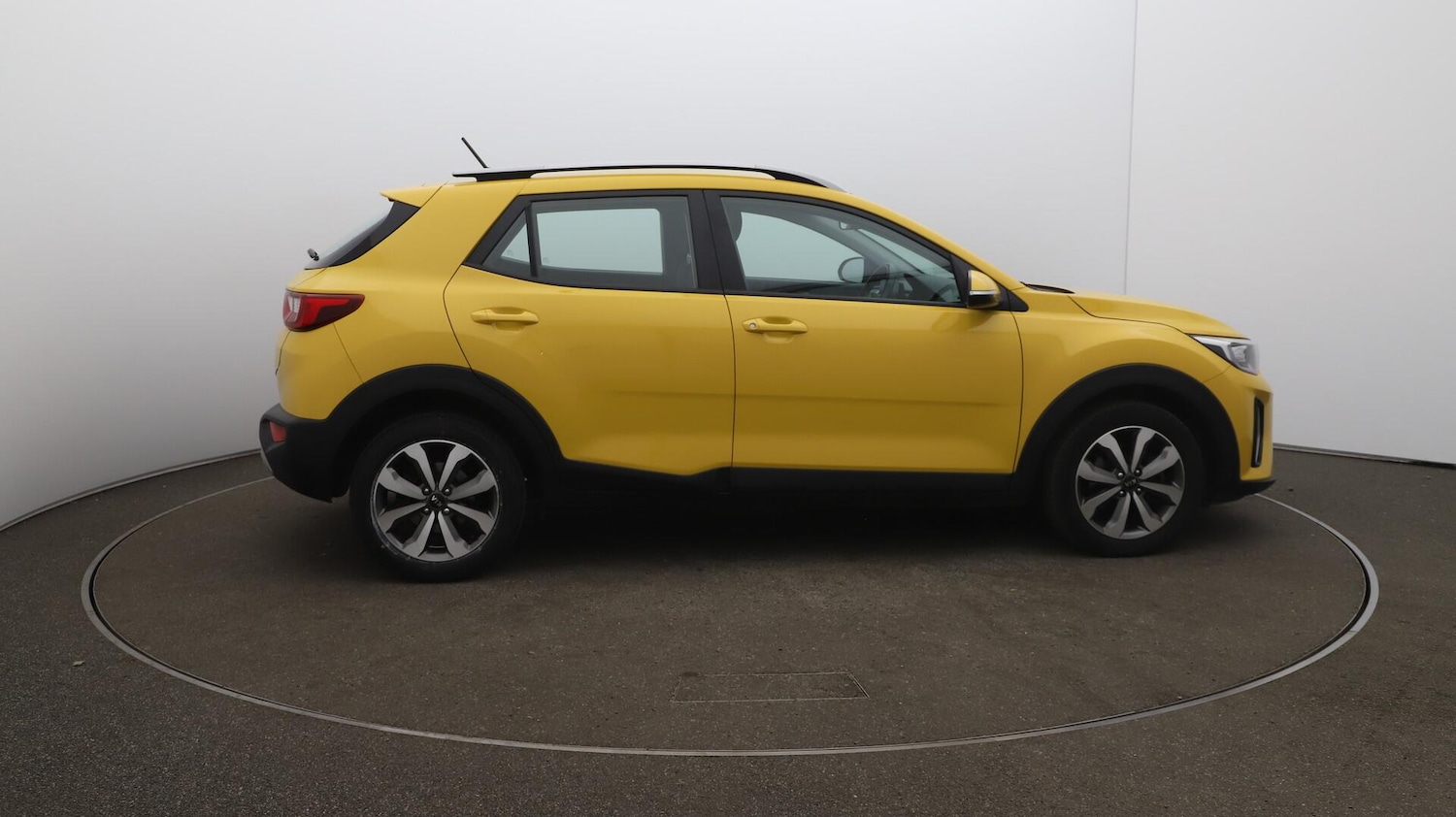Used Kia Stonic 2021 for sale - 76095112: Photo 49