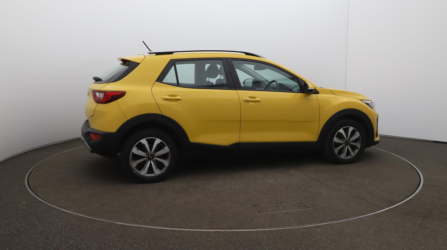 Used Kia Stonic 2021 for sale - 76095112: Photo 50