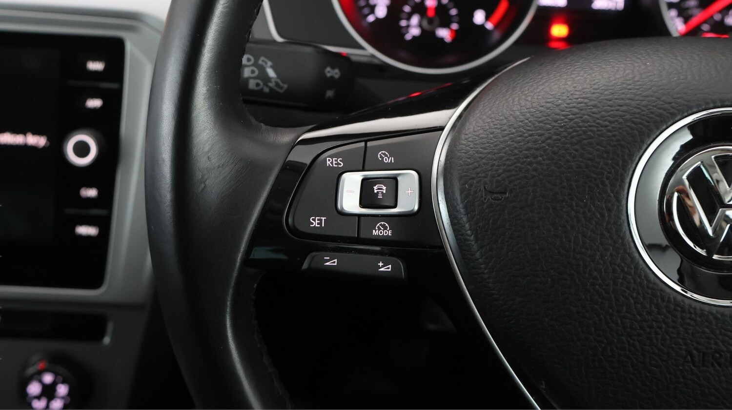 Used Volkswagen Passat 2017 for sale - 78042188: Photo 22