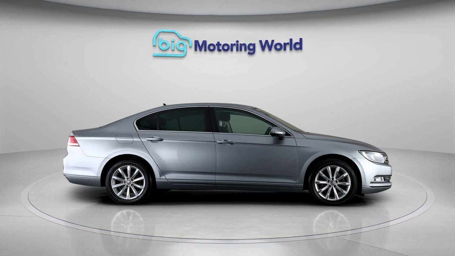 Used Volkswagen Passat 2017 for sale - 78042188: Photo 8