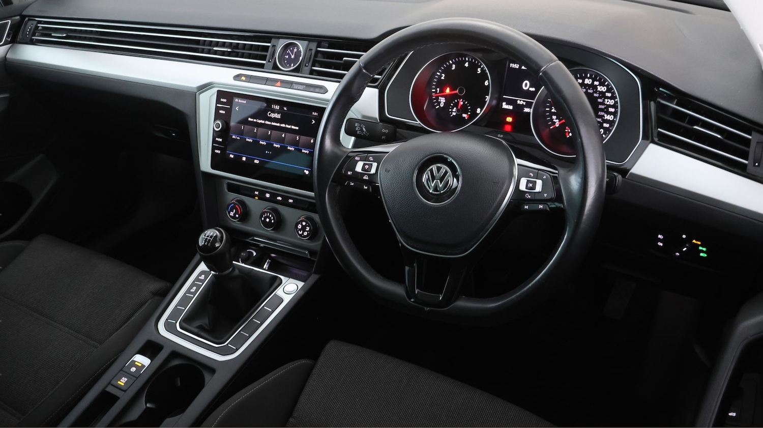 Used Volkswagen Passat 2017 for sale - 78042188: Photo 9