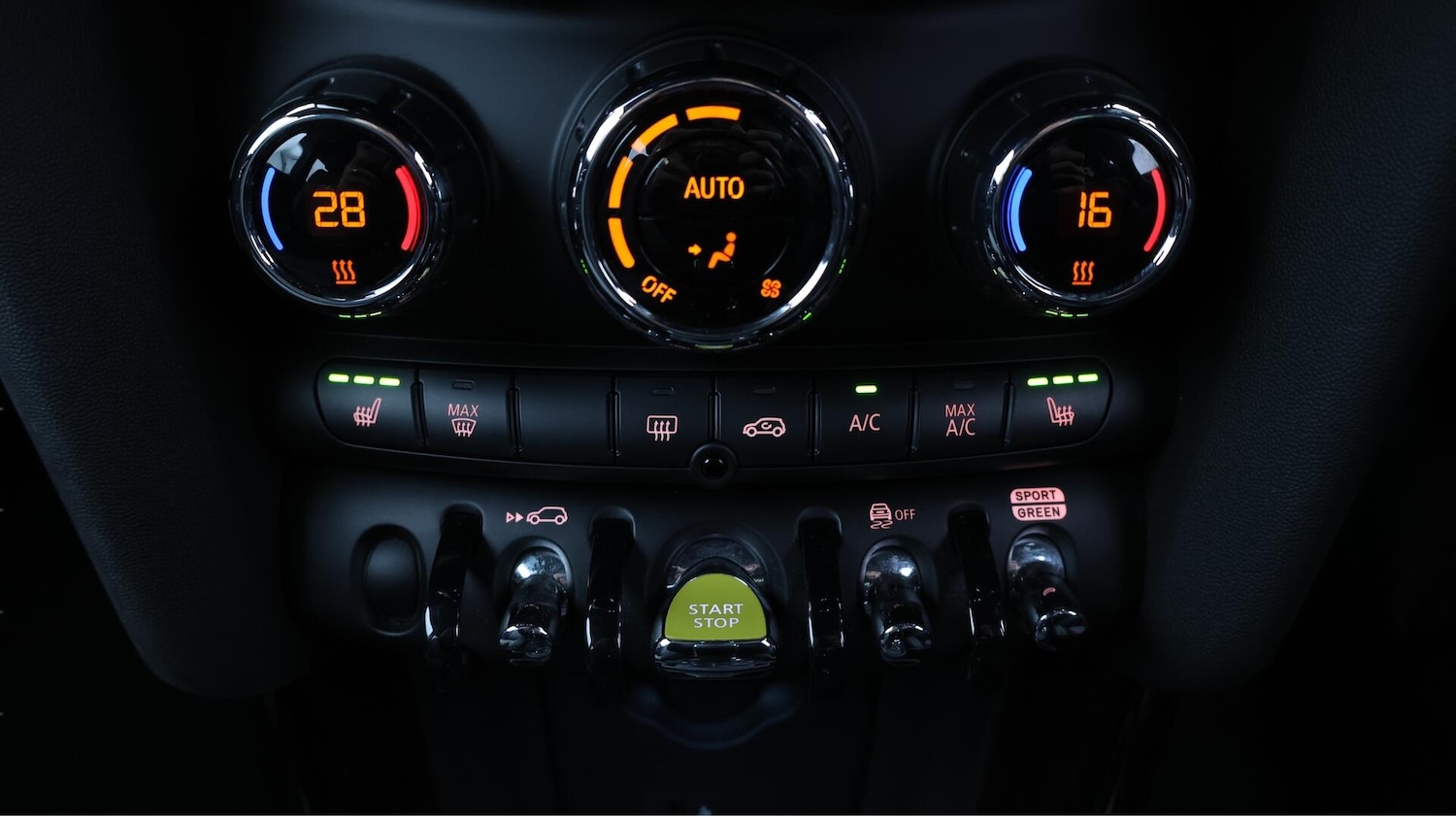 Used MINI Hatch 2022 for sale - 76727769: Photo 13