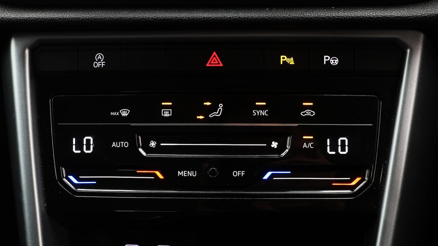 Used Volkswagen T-Roc 2022 for sale - 77349969: Photo 12