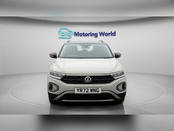 Used Volkswagen T-Roc 2022 for sale - 77349969: Photo