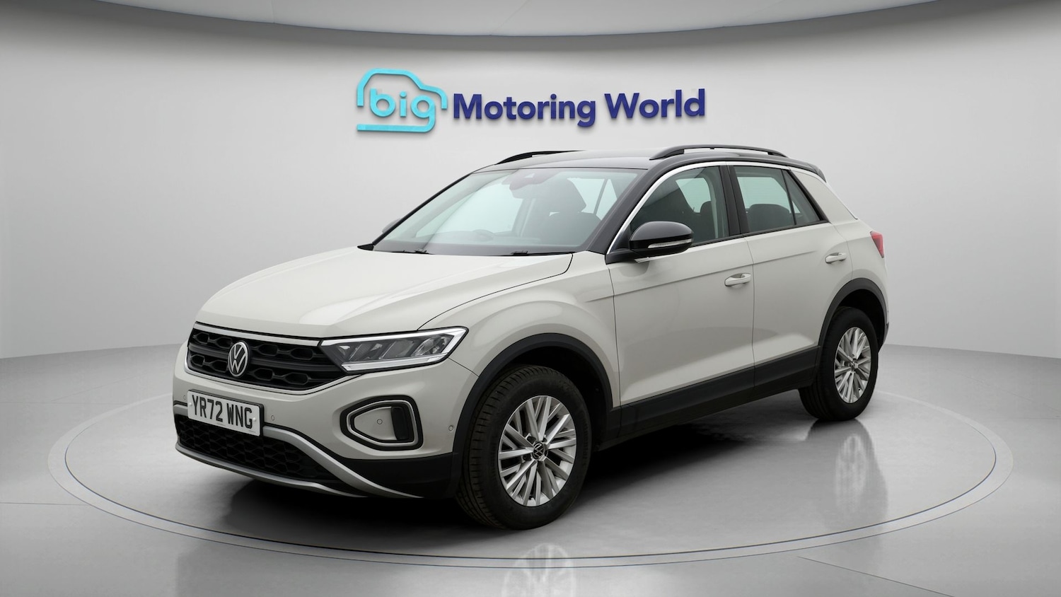 Used Volkswagen T-Roc 2022 for sale - 77349969: Photo 3