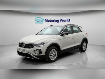 Used Volkswagen T-Roc 2022 for sale - 77349969: Photo