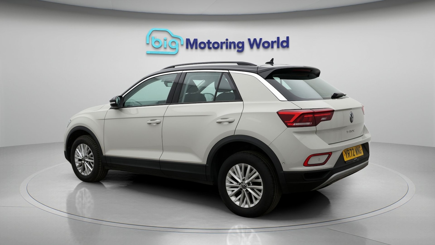 Used Volkswagen T-Roc 2022 for sale - 77349969: Photo 5